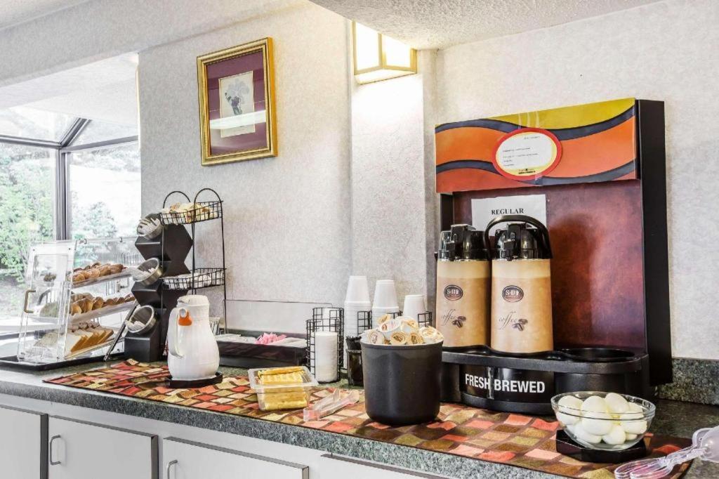 Econo Lodge South Garner Dış mekan fotoğraf